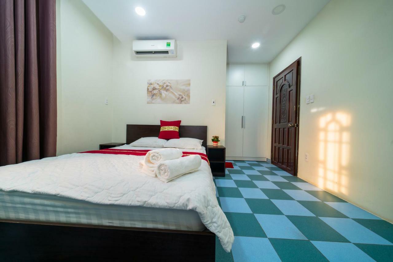 Ngoc Trinh Khách sạn 2*